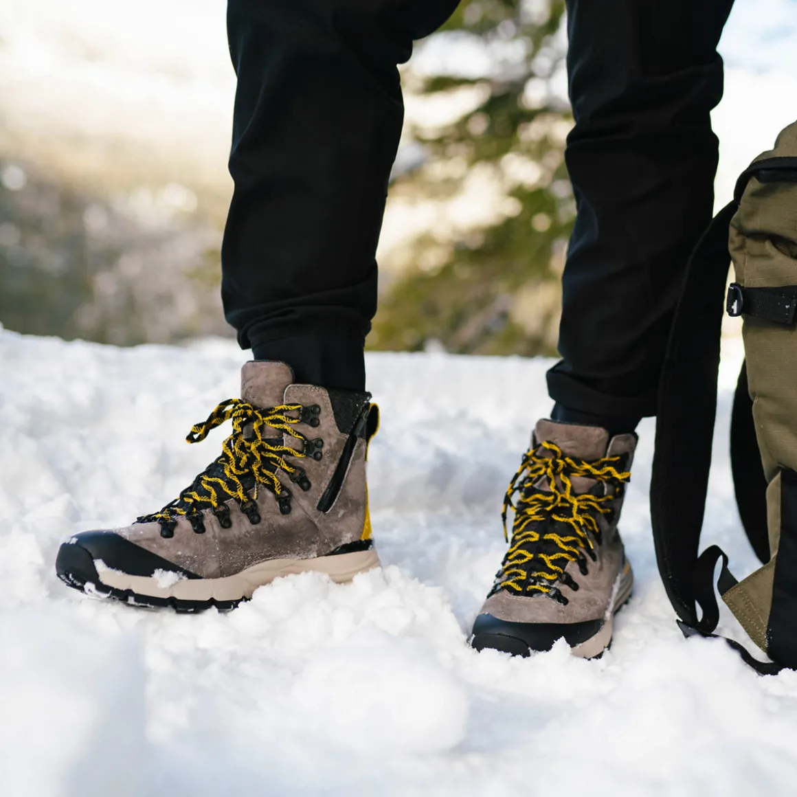 Best Sale Danner Arctic 600 Side-Zip Driftwood/Yellow