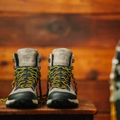 Best Sale Danner Arctic 600 Side-Zip Driftwood/Yellow