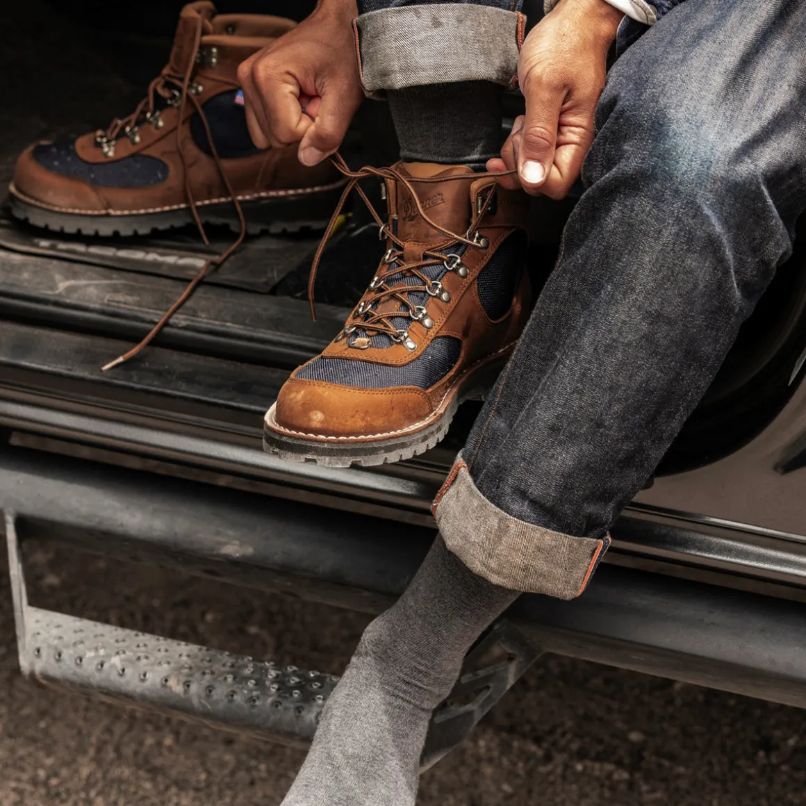 Outlet Danner Cascade Crest GrizzlyBrown/UrsaBlue