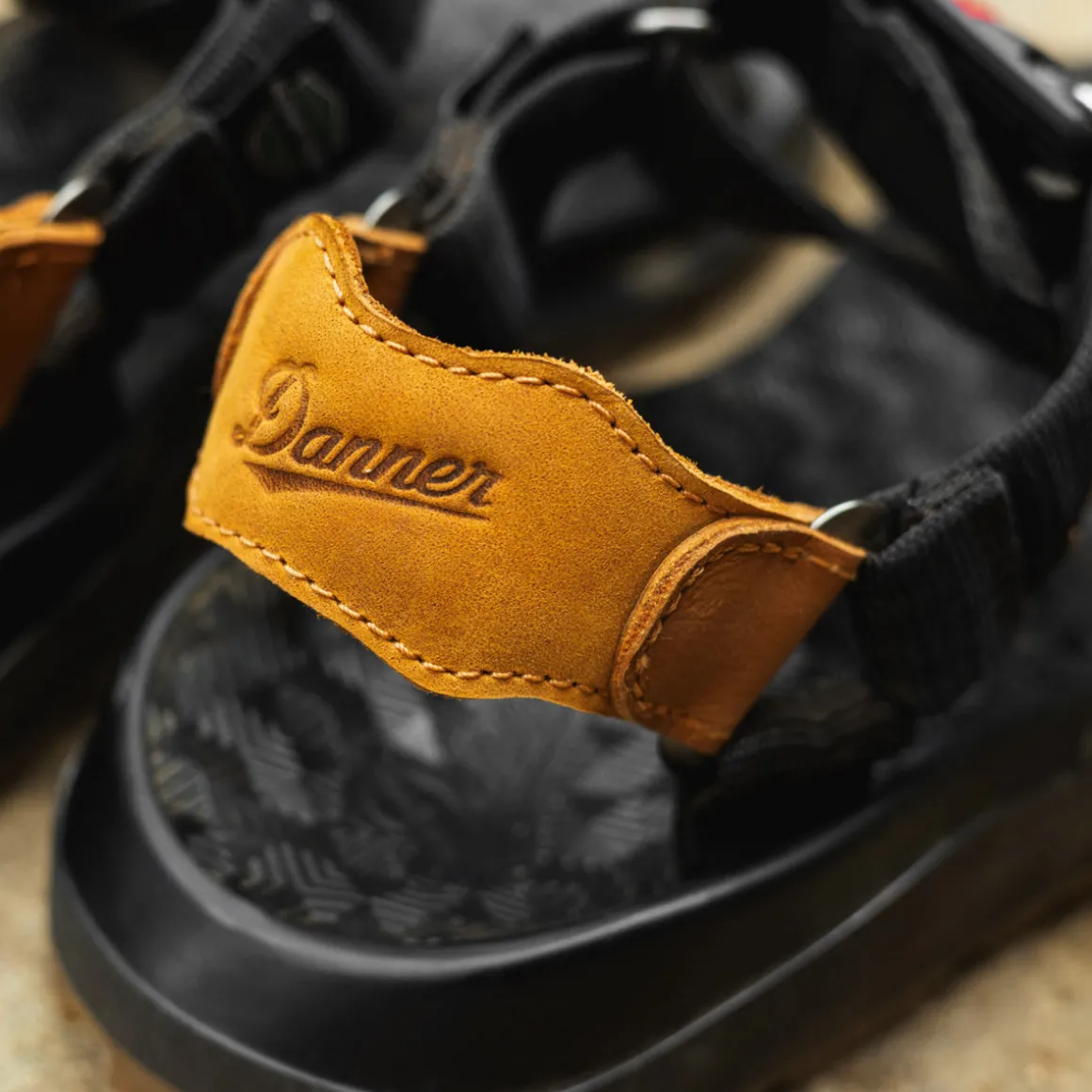 Store Danner Joseph Leather Sandal Midnight