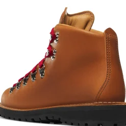Discount Danner Mountain Light CascadeClovis