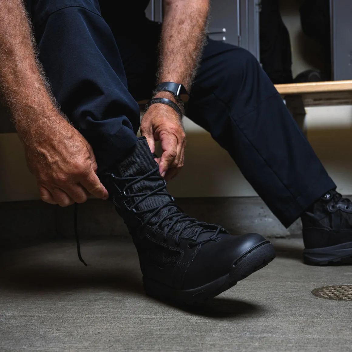 Hot Danner Resurgent Tactical Black
