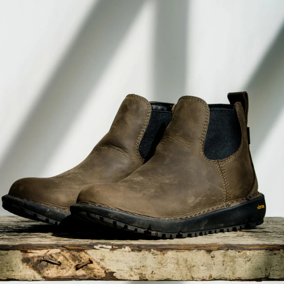 Shop Danner Tramline Chelsea 917 GTX MajorBrown
